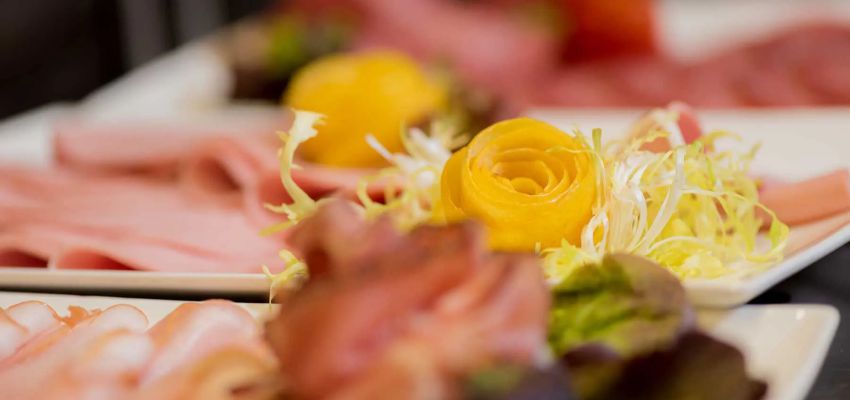 Viel Schmackhaftes beim Frühstücksbuffet im Hotel Walserberg