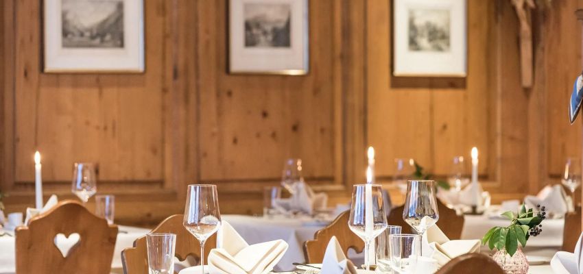 Ein herrliches Abendessen nach dem Skitag in Warth-Schröcken genießen